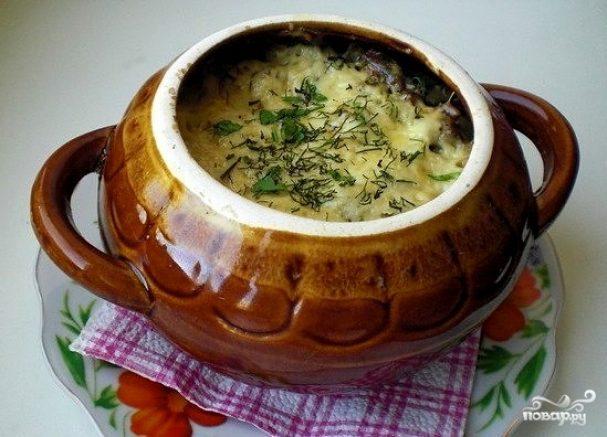 Картофель с грибами в горшочках